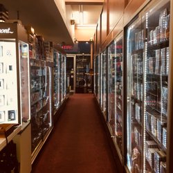 Cigar World of Ramsey