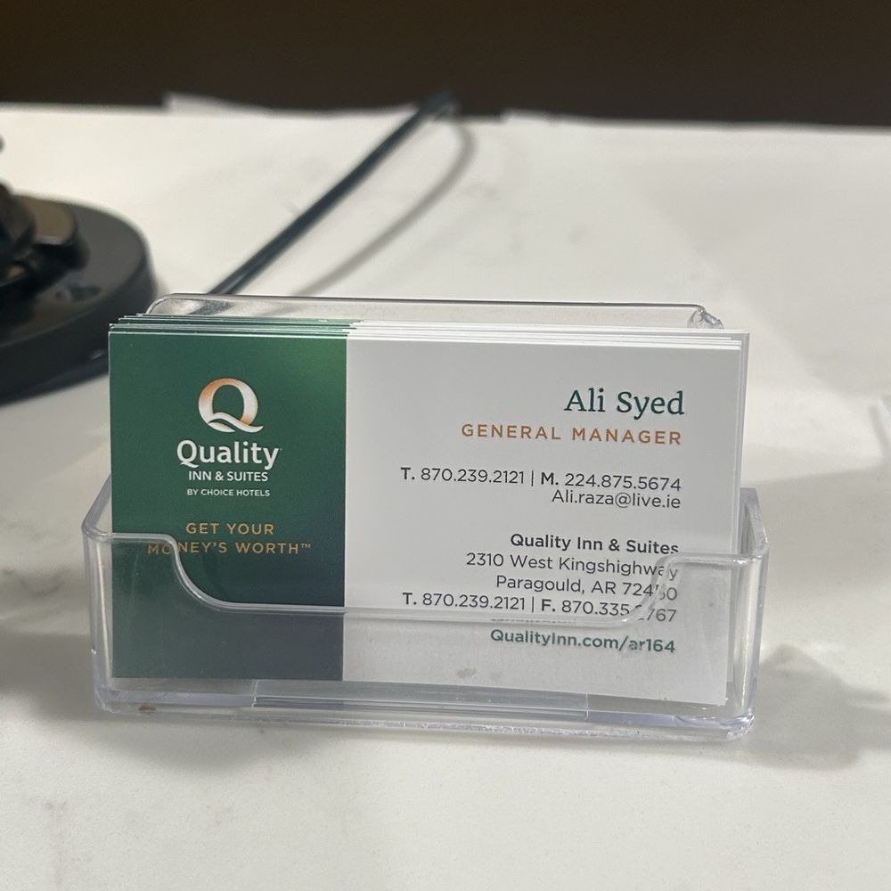 Quality Inn & Suites - GM who hung up on me after I complained of living roaches in my room and left - Hotels Near Me - Paragould, Arkansas Quality Inn & Suites - GM who hung up on me after I complained of living roaches in my room and left - Hotels Near Me - Paragould, Arkansas