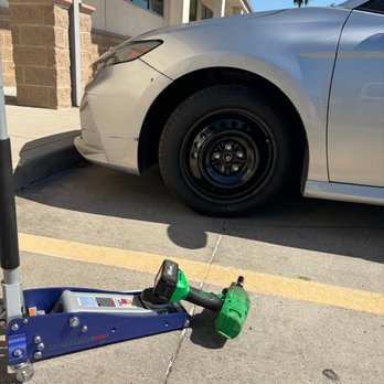 Emergency Rescue Roadside Service - Tire change McAllen, TX - Roadside Assistance Near Me Emergency Rescue Roadside Service - Tire change McAllen, TX - Roadside Assistance Near Me