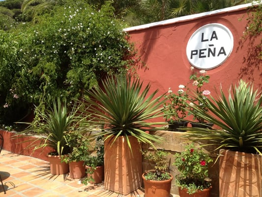 Hotel La Peña by null