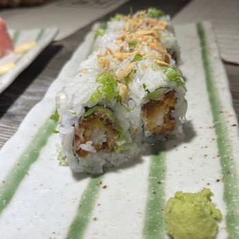 Ke-uH - Kuro Roll - Sushi Bars Near Me - Weston, Florida Ke-uH - Kuro Roll - Sushi Bars Near Me - Weston, Florida