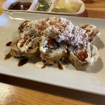 Pisces Sushi - Vegas roll - Sushi Bars Near Me - Reno, Nevada