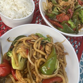Deejai Thai - Thai Near Me - Charlotte, North Carolina