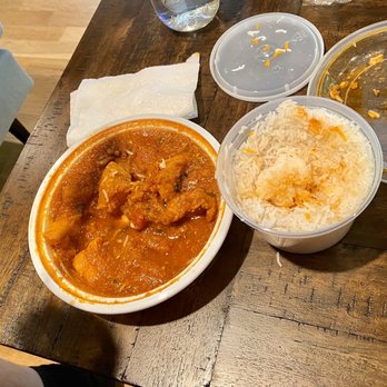 Himalayas Indian Restaurant - Chicken vindaloo and rice - Indian Near Me - Chamblee, Georgia Himalayas Indian Restaurant - Chicken vindaloo and rice - Indian Near Me - Chamblee, Georgia
