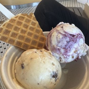 Jeni's Splendid Ice Creams - Ice Cream & Frozen Yogurt Near Me - San Diego, California Jeni's Splendid Ice Creams - Ice Cream & Frozen Yogurt Near Me - San Diego, California