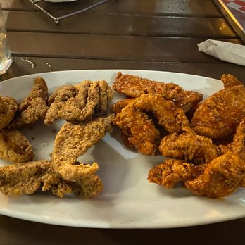 Jack & Grill - 12 Boneless Wings - Garlic Lemon and Spicy Cajun - Burgers Near Me - Roanoke, Texas Jack & Grill - 12 Boneless Wings - Garlic Lemon and Spicy Cajun - Burgers Near Me - Roanoke, Texas