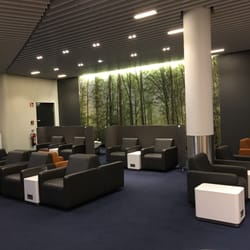 Lufthansa Business Lounge