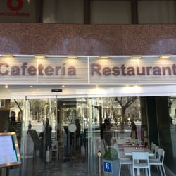 Cafetería Plaza Aragón - The front of the restaurant.