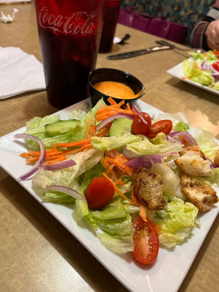 DOMINICK’S PIZZERIA Updated October 2024 30 Photos & 72 Reviews