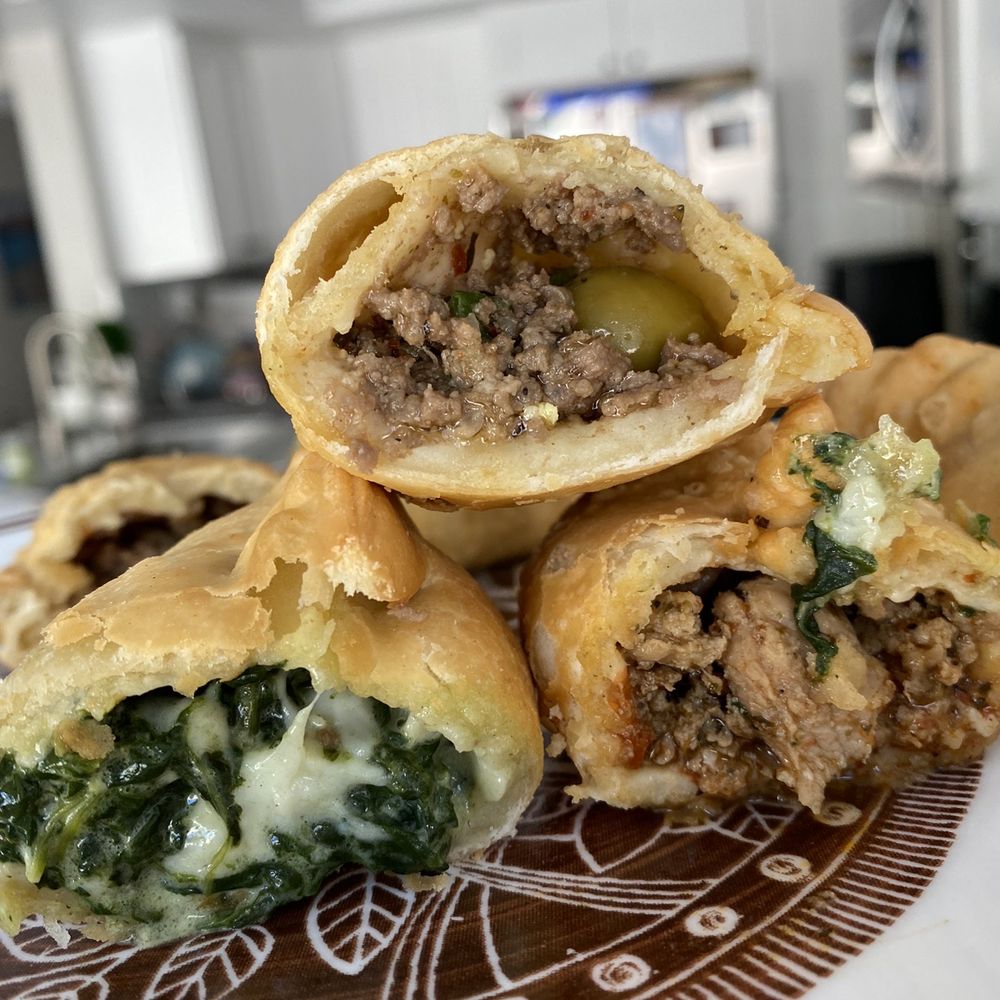 Furnos - Spinach, Beef, and Chicken Empanadas - Argentine Near Me - Rancho Cucamonga, California
