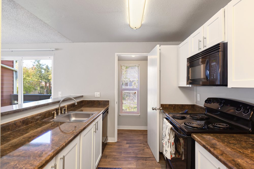 MOSIAC HILLS Updated September 2024 77 Photos & 19 Reviews 10811 SE 239th Pl, Kent