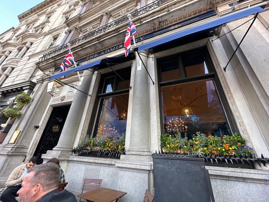 The Admiralty, Trafalgar Square by null