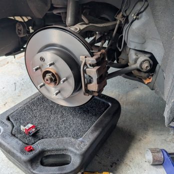 Mobile Pro Auto Service - We offer high quality parts and service to keep you and your family safe on the road - Auto Repair Near Me - Montgomery Village, Maryland Mobile Pro Auto Service - We offer high quality parts and service to keep you and your family safe on the road - Auto Repair Near Me - Montgomery Village, Maryland