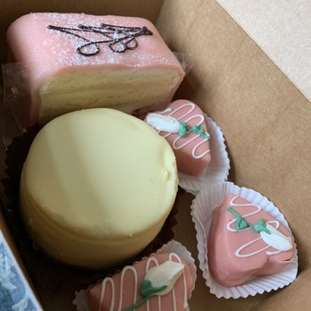 Primrose Bakery - Princess cake, classic cheesecake, & 3 petit fours - Bakeries Near Me - Pleasanton, California Primrose Bakery - Princess cake, classic cheesecake, & 3 petit fours - Bakeries Near Me - Pleasanton, California