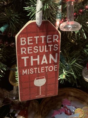 Murdoughs christmas barn robesonia pa