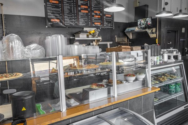 Shalom Pizzeria by null