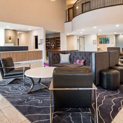 Best Western Plus Coalinga Inn - Lobby