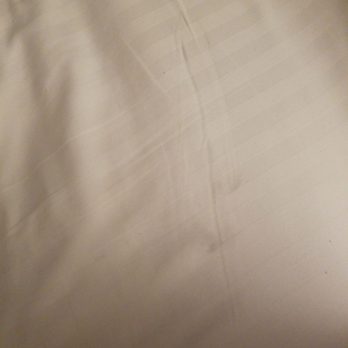 The Ritz-Carlton, St. Thomas - Heres a picture of the dirty sheets... - Hotels Near Me - St. Thomas, Virgin Islands The Ritz-Carlton, St. Thomas - Heres a picture of the dirty sheets... - Hotels Near Me - St. Thomas, Virgin Islands