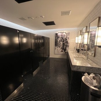 3TEN Austin City Limits Live - public restroom - Venues & Event Spaces Near Me - Austin, Texas 3TEN Austin City Limits Live - public restroom - Venues & Event Spaces Near Me - Austin, Texas