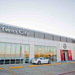 Twin City Nissan