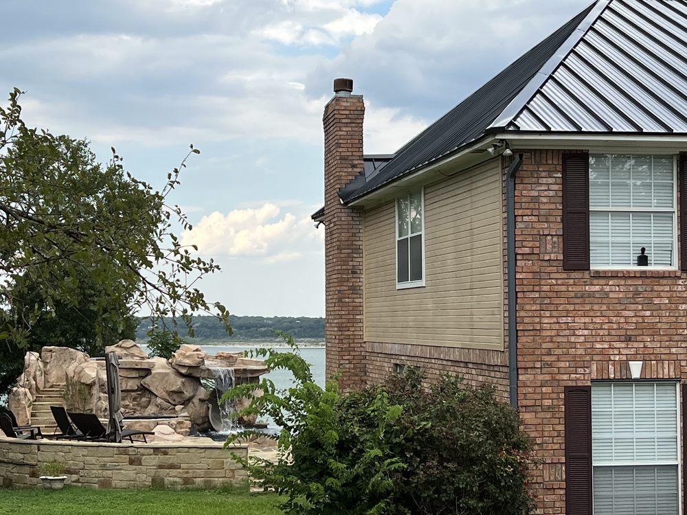 Slide of Highland Lakes Roofing