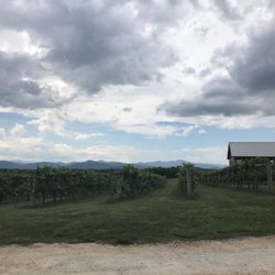 Belle's Bistro