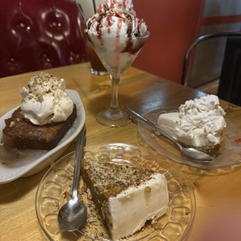 Sweet Melissa's - I ordered most of the desserts - Vegetarian Near Me - Laramie, Wyoming