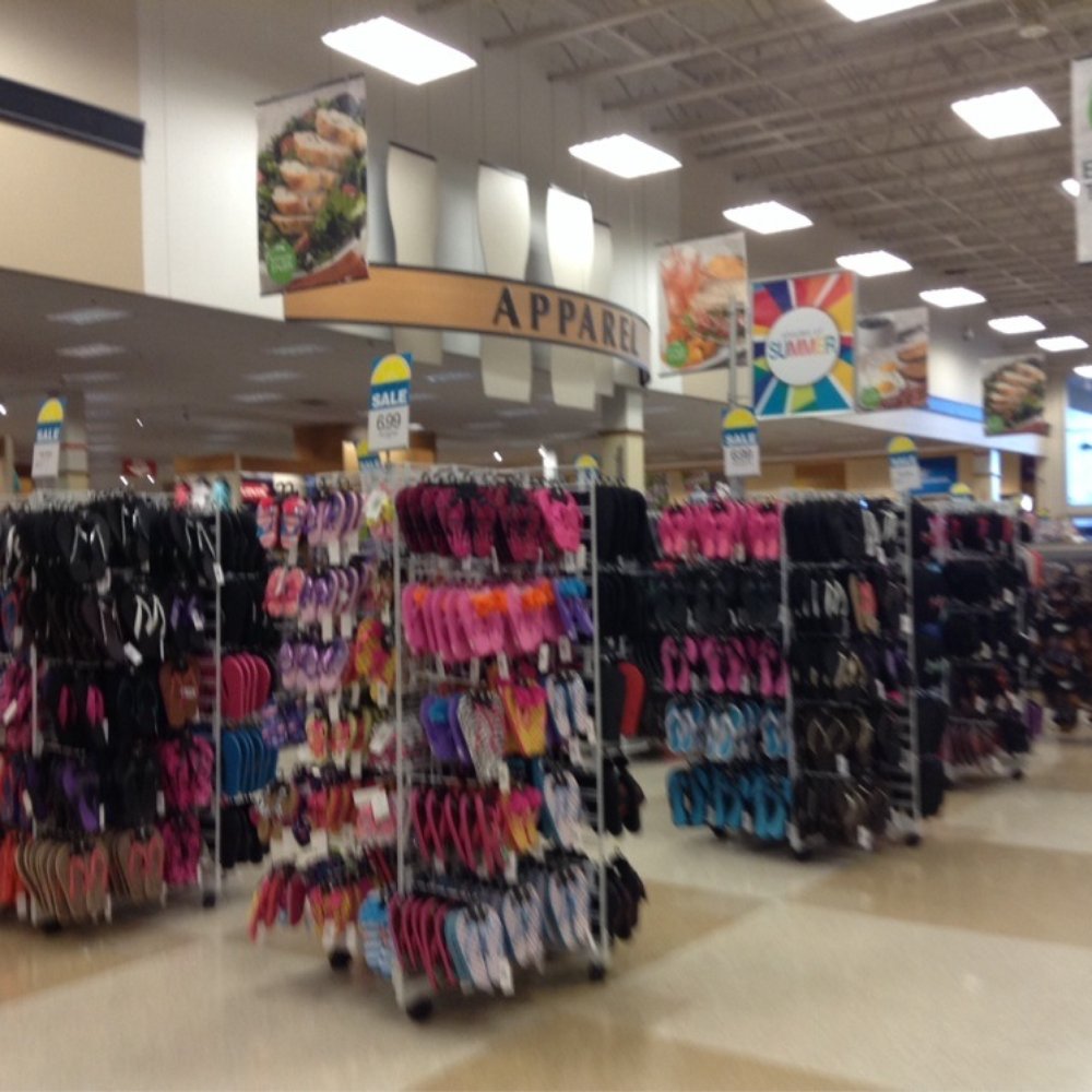 Fred Meyer - Apparel - Department Stores Near Me - Puyallup, Washington Fred Meyer - Apparel - Department Stores Near Me - Puyallup, Washington