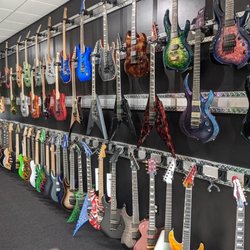 Chondro Guitars