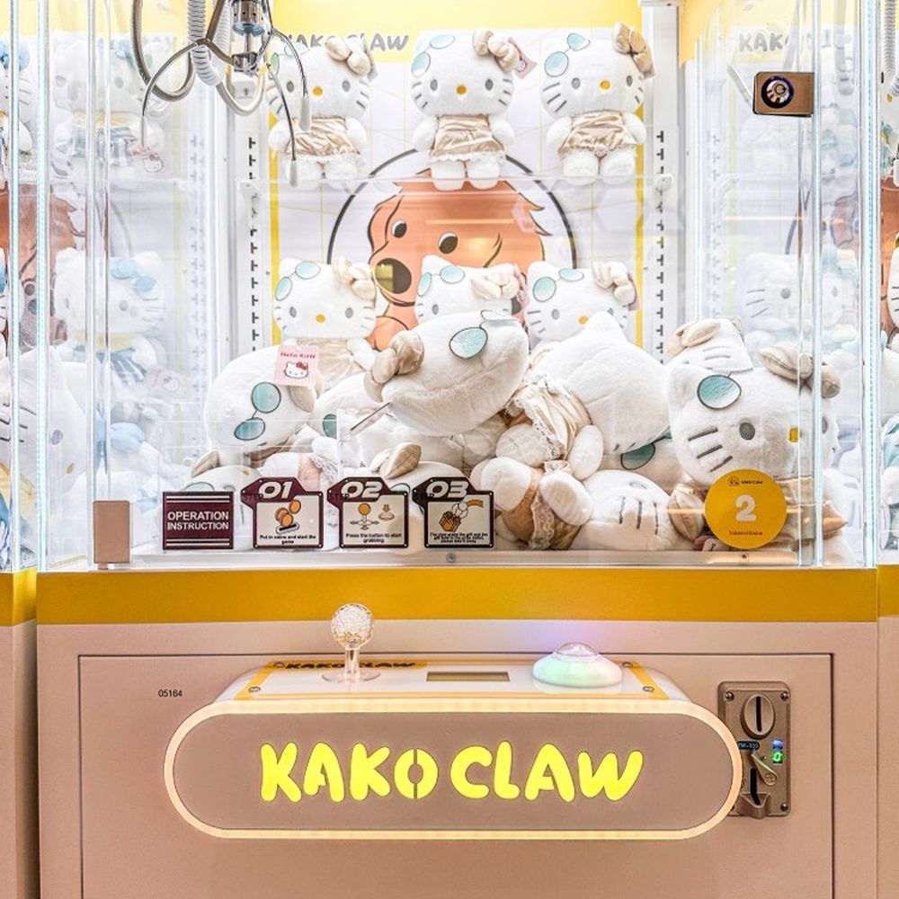 Kako Claw - Video Game Stores Near Me - Winston-Salem, North Carolina