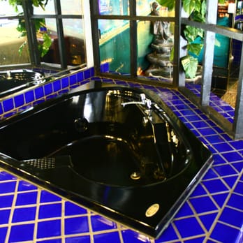 Royal Knight Motel - New York Jacuzzi Room #116 - Hotels Near Me - Baldwin Park, California Royal Knight Motel - New York Jacuzzi Room #116 - Hotels Near Me - Baldwin Park, California