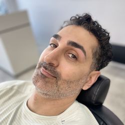 Rosie’s Beauty & Brows - Eyebrow threading