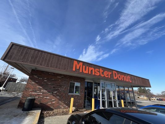 Munster Donut by null