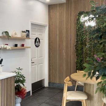 Drip and Sip Coffee - Ambiance - Coffee & Tea Near Me - Chino, California Drip and Sip Coffee - Ambiance - Coffee & Tea Near Me - Chino, California