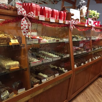 Rocky Mountain Chocolate Factory - Chocolatiers & Shops Near Me - Mammoth Lakes, California Rocky Mountain Chocolate Factory - Chocolatiers & Shops Near Me - Mammoth Lakes, California