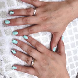 Leah's Nail & Spa