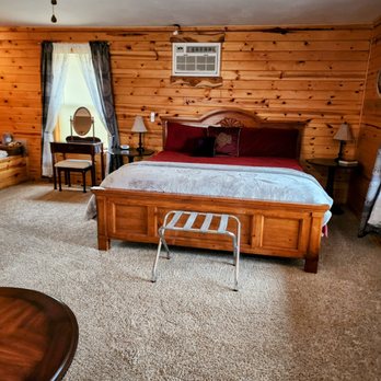 1. Parkers Hideaway On the White River