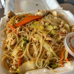 Golden House - Singapore Chow Mai Fun