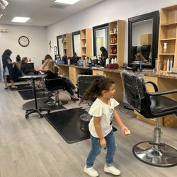 Olive & Ivy Salon