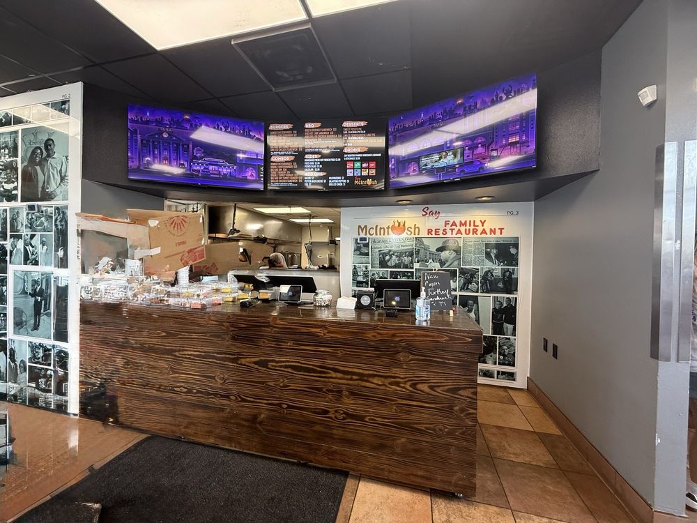 Food from Say McIntosh Restaurant