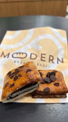 Modern Bread and Bagel by null