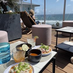 Views! Tostadas, Hora Dorada & Pina Mia