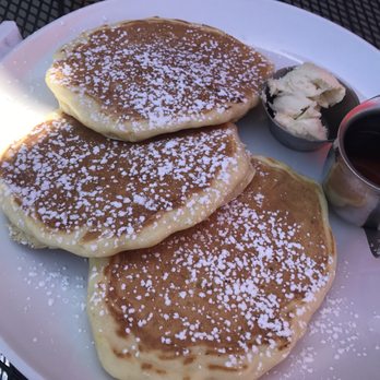 Esencia Urban Kitchen - Lemon ricotta pancakes with jasmine-ginger syrup - Cafes Near Me - Chicago, Illinois