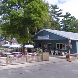 Thunder Beach Grill - View from outside - cute outdoor patio!