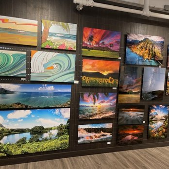 Pictures Plus - Kakaako - Wall Art by local artists grace our gallery walls - Art Galleries Near Me - Honolulu, Hawaii