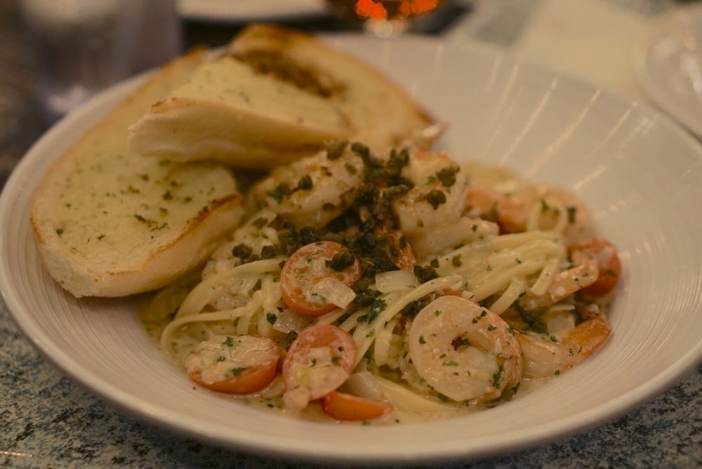 Food from Nico's Pier 38