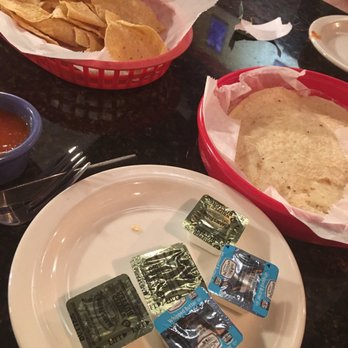 Los Jalapenos - 4-28-2021 chips and salsa. Corn tortillas on the side - Tex-Mex Near Me - Carrollton, Texas