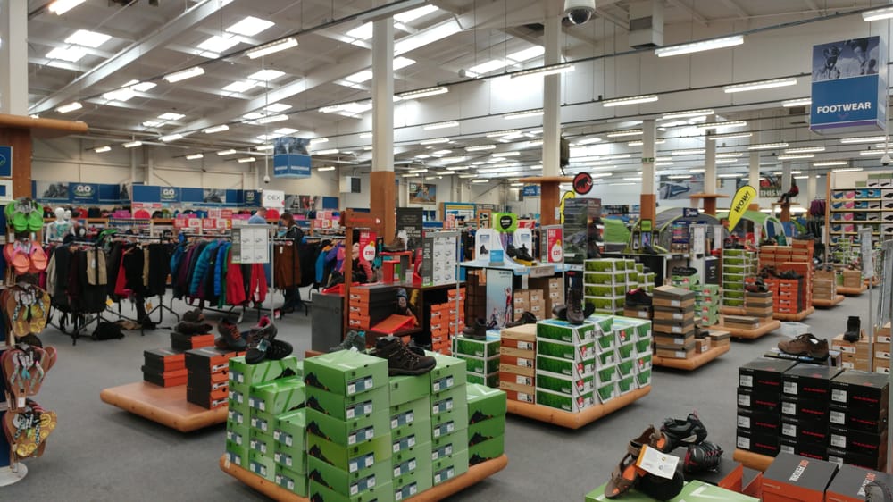 GO OUTDOORS Updated August 2024 Locks Street, Coatbridge, North