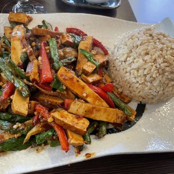 Aung Burma - Burmese Near Me - Concord, California