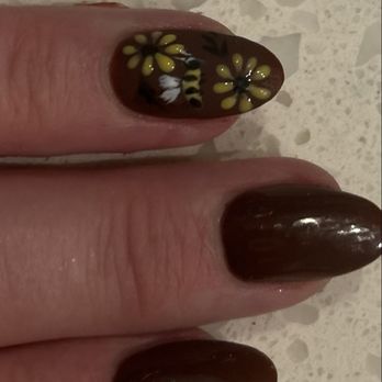 Royal Nail Lounge - Nail Salons Near Me - Buckeye, Arizona